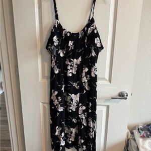 Leith Black and White Floral Dress
